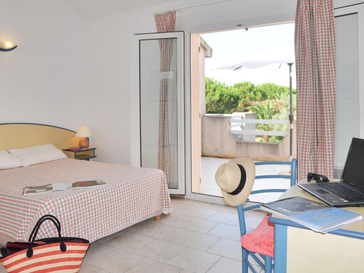 Holiday Home Les Chenes - Maa200 By Interhome Borgo  Buitenkant foto